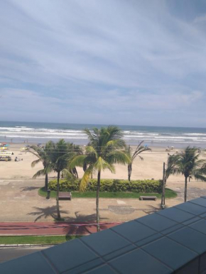 Frente para o mar - vista espetacular de todos os cômodos